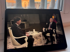 «Его боятся, обожают и ненавидят»: депутат от Ростовской области — об интервью Путина с Карлсоном