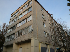 В многоквартирном доме в Таганроге могут ввести режим чрезвычайной ситуации
