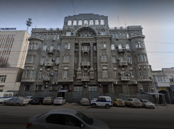 В Ростове бывшего дознавателя полиции осудили за посредничество во взяточничестве