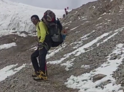 На пик Ленина взошел пожарный из Ростовской области