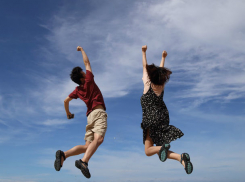 Каким знакам Зодиака ждать неожиданных подарков судьбы