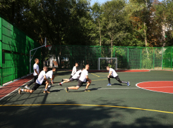 Власти Ростова потратили 107 миллионов рублей на ремонт детских площадок за три года 