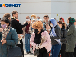 Донская епархия: «Митрополит отругал нарушивших режим самоизоляции верующих»