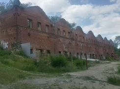 На месте Парамоновских складов в Ростове девушки будут заниматься фитнесом 