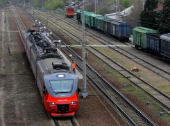 В Ростовской области изменили маршруты нескольких электричек и сообщили о задержках