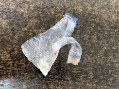 Мужчина пытался пронести «запрещенку»  в ростовскую колонию для сына