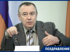 День рождения празднует бывший губернатор Ростовской области Владимир Чуб