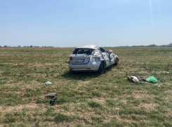 В Ростовской области произошла смертельная авария с опрокидыванием автомобиля