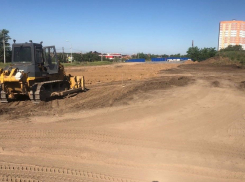 В Ростове начали строительство школы на 1340 мест в Платовском микрорайоне