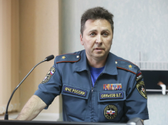 Начальнику МЧС по Ростовской области пришлось подать в отставку из-за пожара на Театральном спуске