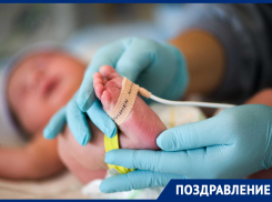 Сегодня в мире отмечается международный день недоношенного ребенка