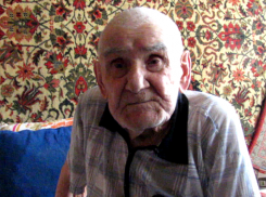 Ветеран-артиллерист из Морозовска оказался замурован в собственном доме 