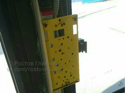 Вырванный с корнем терминал в маршрутке взбесил спешащих на работу ростовчан