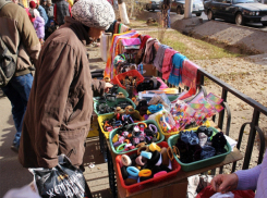 Губернатор Ростовской области пообещал жестко наказывать за уличную торговлю 