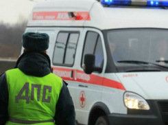 Полицейский насмерть сбил женщину-пешехода в Ростовской области