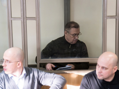 Бывший замгубернатора Виктор Гончаров заявил на суде, что ущерб бюджету нанес не он, а менеджеры банка