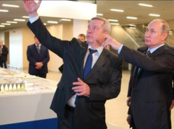 Владимир Путин до сих пор не одобрил выдвижение Василия Голубева на третий срок