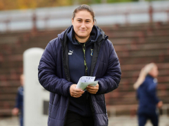 Тренера женского ФК «Ростов» могут уволить из-за грубых выражений и угроз в адрес футболисток