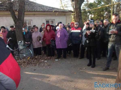 В Самарском прошел митинг против закрытия родильного отделения  