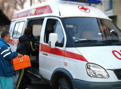 24-летнюю девушку при переходе дороги в неположенном месте Волгодонска сбил автомобиль