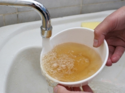 Уголовное дело против директора коммунальной компании за поставку грязной воды возбудили в Ростовской области 