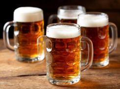 Лицензии не было: более 1000 литров опасного алкоголя изъяли в Ростове