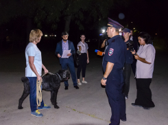 В Ростове инспекторы поймали нарушителей правил выгула собак