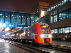 РЖД наказали за плохое освещение и разрушенные платформы