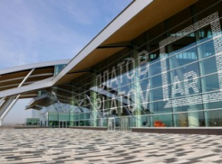 В Платове экстренно сел пассажирский самолет