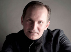 Экстренную операцию провели известному актеру из Ростова Федору Добронравову 