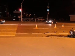 В Ростовской области на мотоцикле разбилась молодая пара
