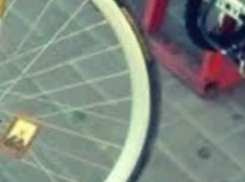 Обвешанный иконами-оберегами велосипед возмутил жителей Ростова