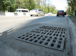 В Ростове-на-Дону начали чистить ливневки