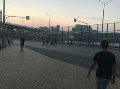 Установить светофор на новой набережной предлагает встревоженная ростовчанка