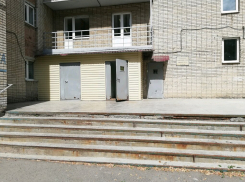 Первокурсника ЮФУ нашли повешенным в общежитии