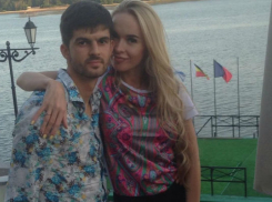 Красавица-блондинка Анжелика родила футболисту «Ростова» сына