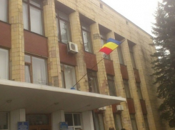 Украинские СМИ заявляют о захвате донскими казаками горадминистрации Антрацита в Луганской области 