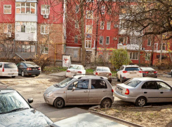 Неизвестный напал с ножом на мужчину на Сельмаше в Ростове — погиб прохожий