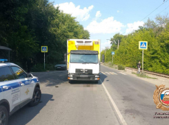 В Ростовской области грузовик сбил пожилую женщину насмерть 
