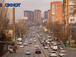 Власти Ростова назвали причину отсутствия разметки на Большой Садовой 