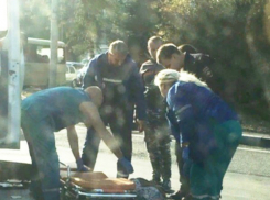 Пытавшийся перебежать дорогу «где не надо» мужчина попал под колеса маршрутки в Ростове