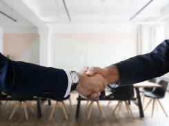 Экс-глава Красного Сулина заключил фиктивные контракты на 30 млн рублей