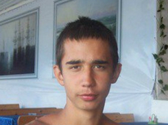 Юношу, у которого погибла мать, разыскивают в Ростовской области и ждут на кладбище