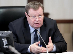 Полпред Устинов вошел в десятку самых высокооплачиваемых сотрудников администрации президента в 2021 году
