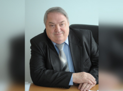 К главе Семикаракорского района нагрянули с обысками