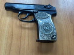 Молодой парень устроил стрельбу возле ночного клуба в Ростове из-за девушки