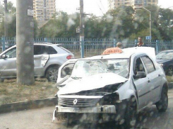 Тяжелые травмы получил мужчина в ДТП, спровоцированном таксистом-«убийцей» в Ростове