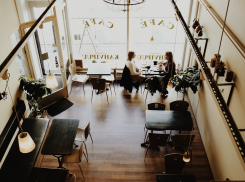 Роспотребнадзор выступил против открытия внутренних залов кафе и ресторанов в Ростове