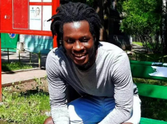 В Ростов привезли тело погибшего на СВО студента из Замбии, который должен был быть в тюрьме