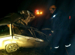 На трассе М-21 в Морозовском районе в ДТП погибли четыре человека